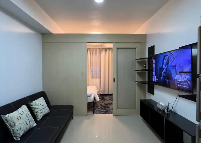 Sea Residences Fireworks View - Reynil 3* マニラ市