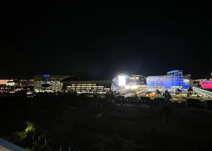 アパートホテル Sea Residences Fireworks View - Reynil